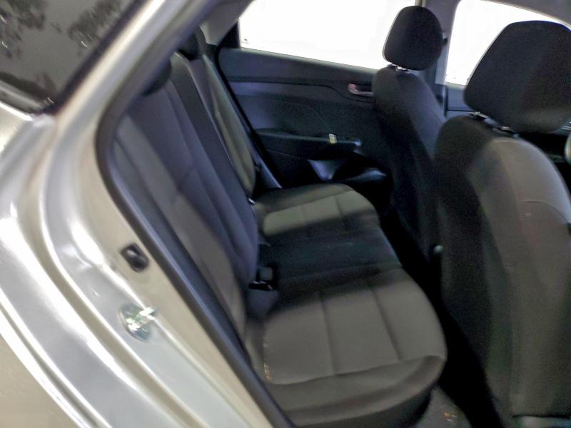 Фото 10 - HYUNDAI ACCENT