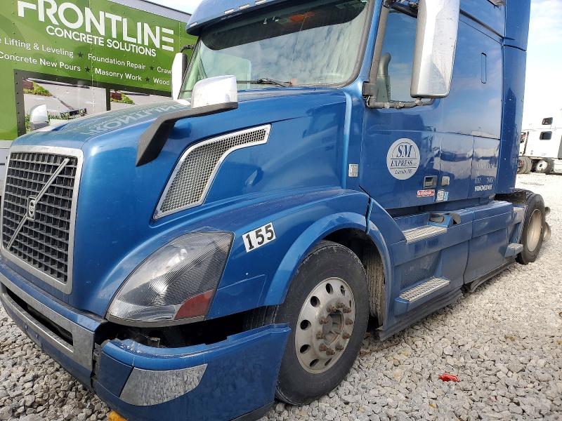 Фото 2 - VOLVO All Models