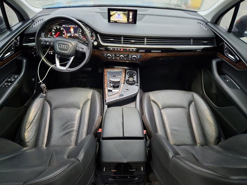 Фото 8 - AUDI Q7