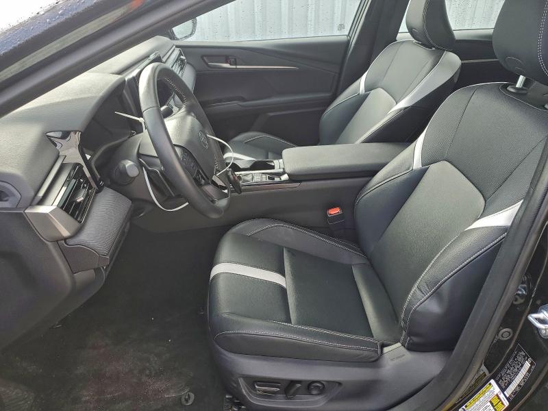 Фото 7 - TOYOTA CAMRY