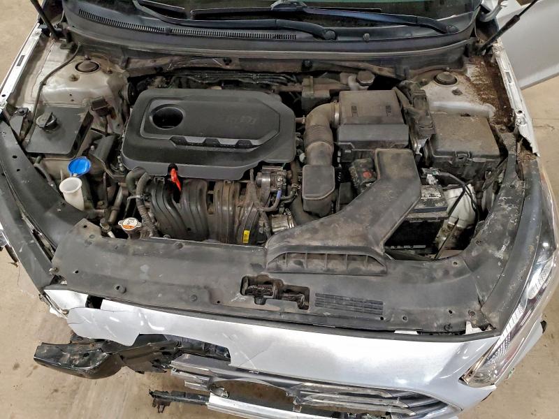 Фото 11 - HYUNDAI SONATA