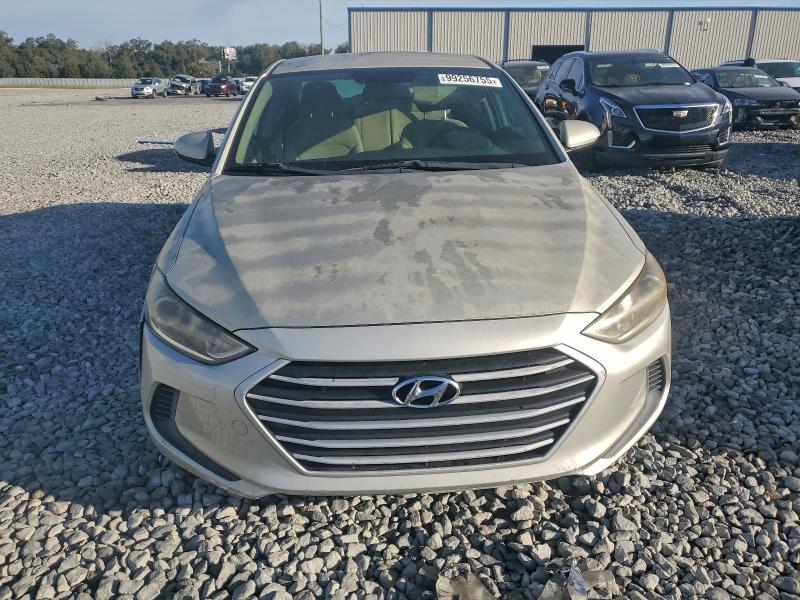 Фото 5 - HYUNDAI ELANTRA