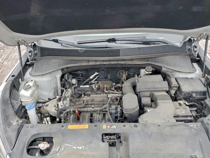 Фото 12 - KIA SORENTO