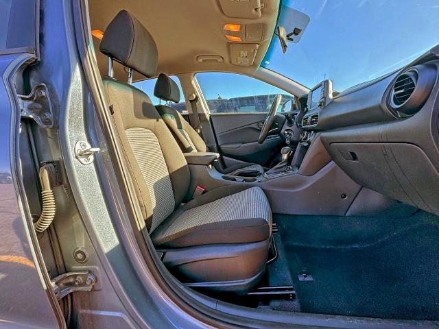 Фото 12 - HYUNDAI KONA