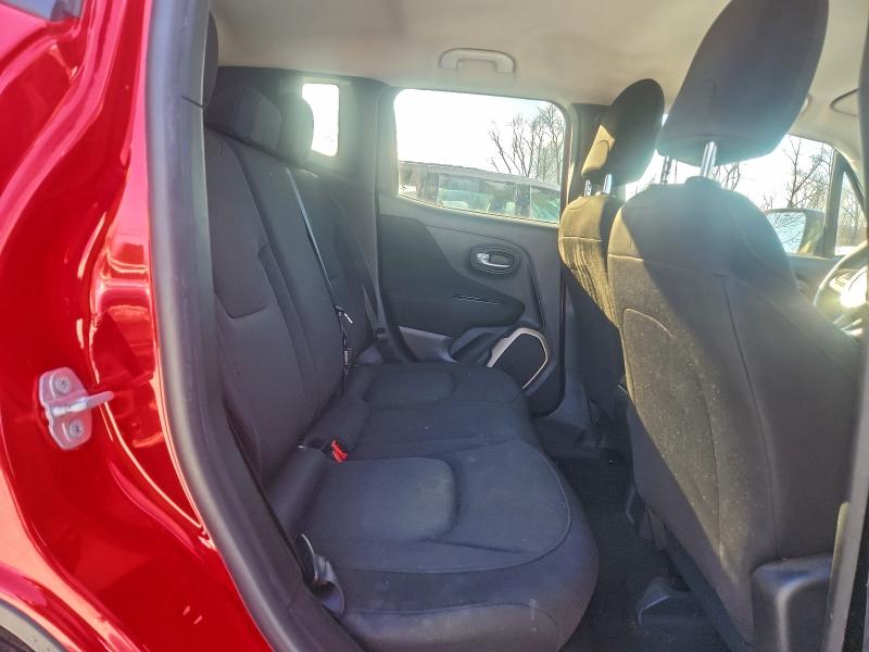 Фото 10 - JEEP RENEGADE