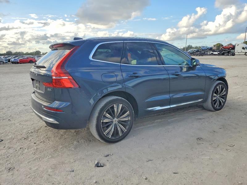 VOLVO XC60 B5 IN 2022 VIN YV4L12RL1N1954368