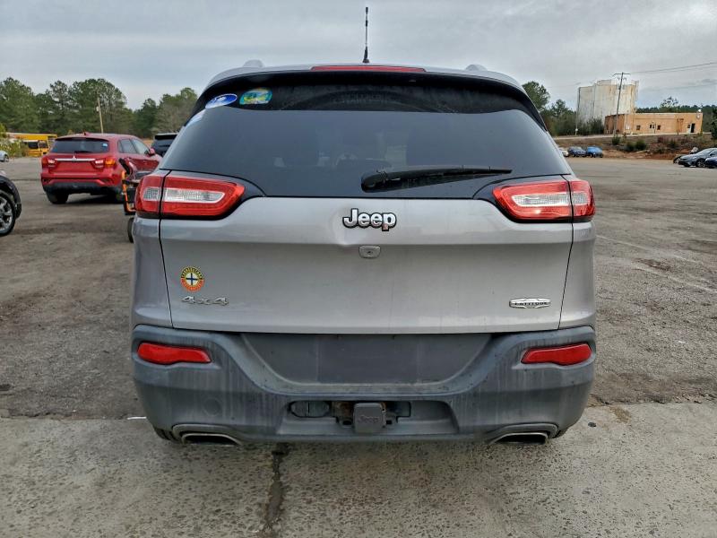 Фото 6 - JEEP GRAND CHER