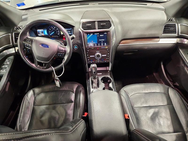 Фото 8 - FORD EXPLORER