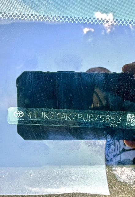 Фото 10 - TOYOTA CAMRY