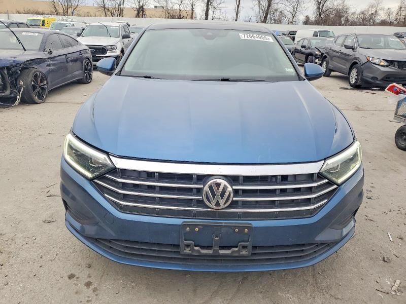 Фото 5 - VOLKSWAGEN JETTA