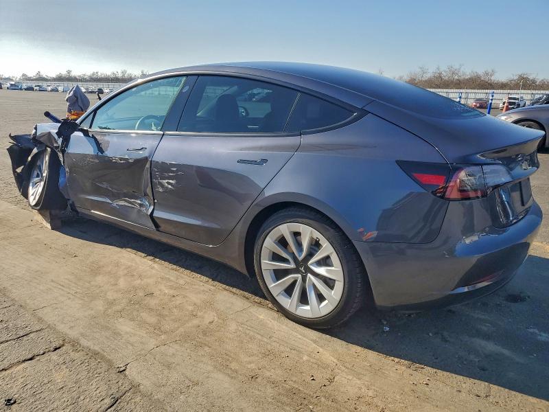 Фото 2 - TESLA MODEL 3