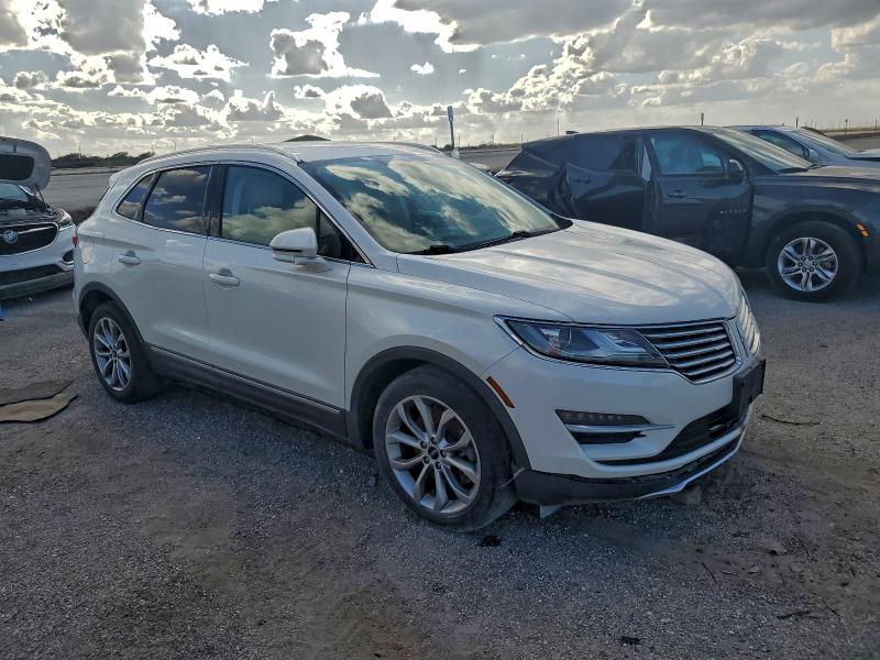 Фото 4 - LINCOLN MKZ