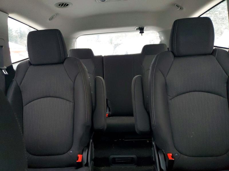 Фото 10 - CHEVROLET TRAVERSE