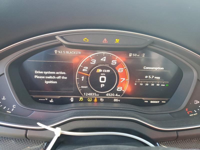 Фото 9 - AUDI SQ5