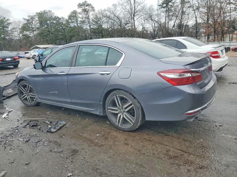 Фото 2 - HONDA ACCORD