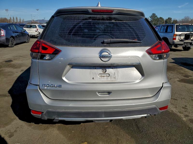 Фото 6 - NISSAN ROGUE