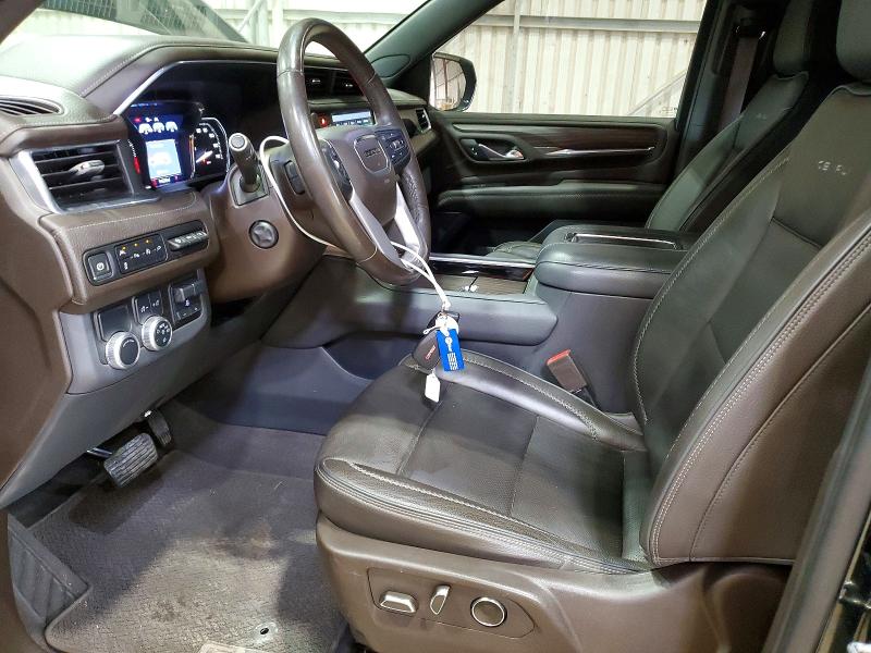 Фото 7 - GMC YUKON