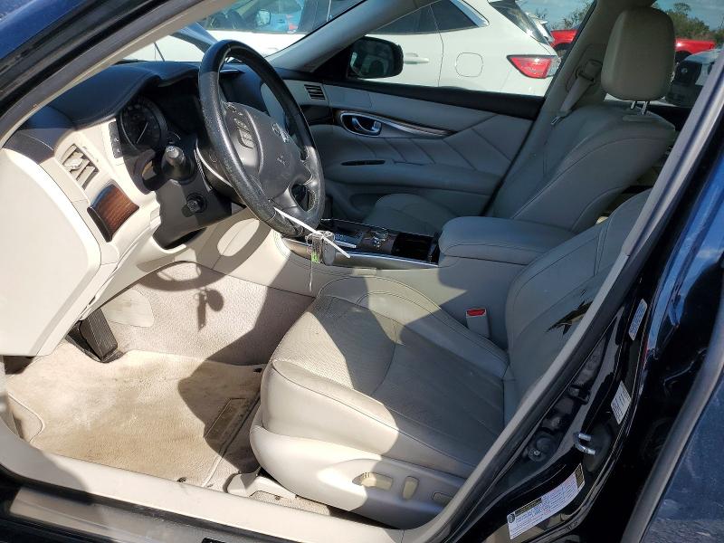 Фото 7 - INFINITI Q70