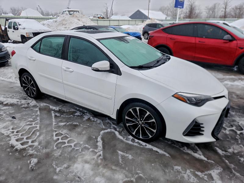 Фото 4 - TOYOTA COROLLA