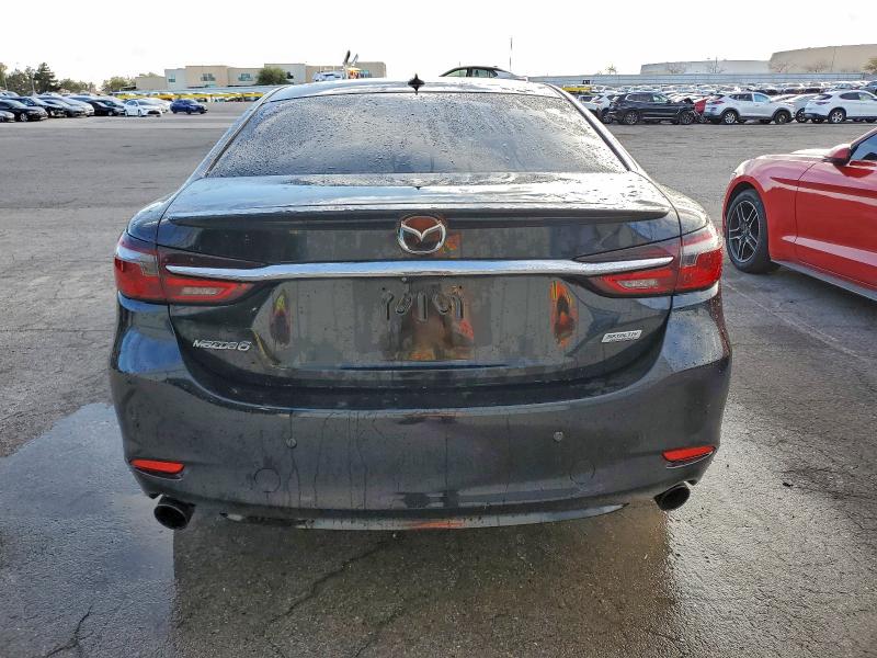 Фото 6 - MAZDA 6