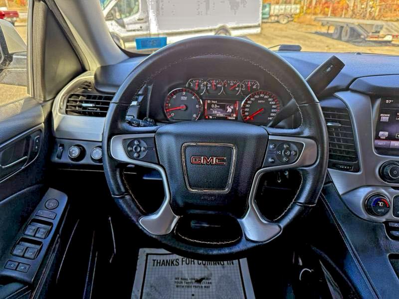 Фото 8 - GMC YUKON