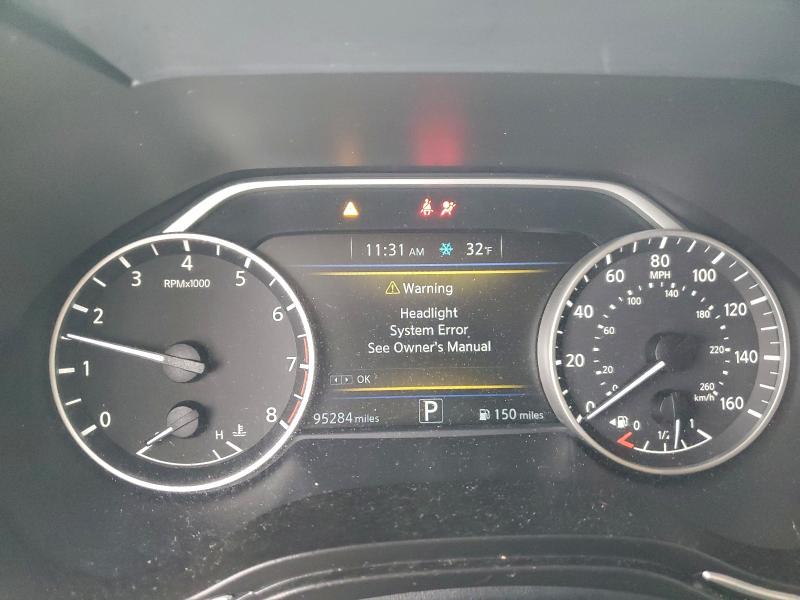 Фото 9 - NISSAN MAXIMA