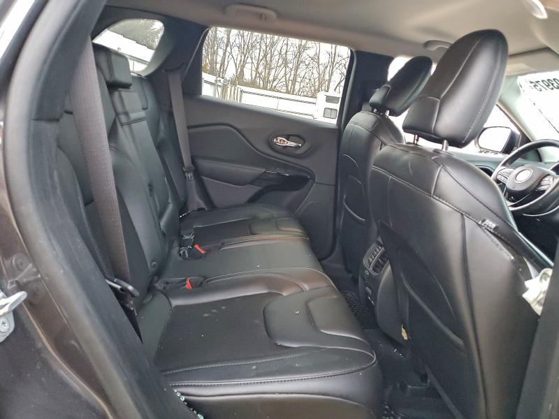 Фото 11 - JEEP GRAND CHER