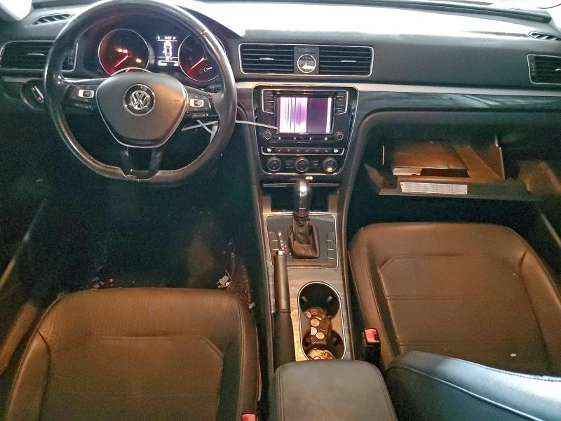 Фото 8 - VOLKSWAGEN PASSAT