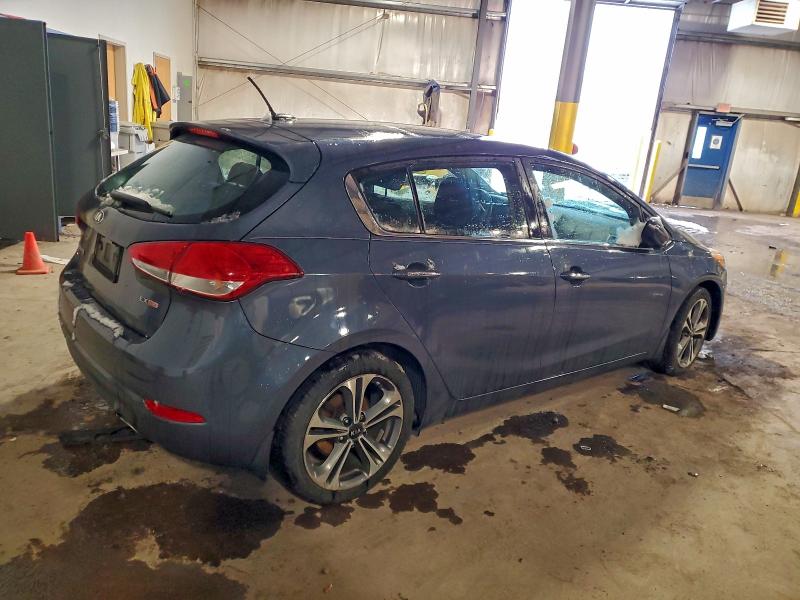 Фото 3 - KIA FORTE