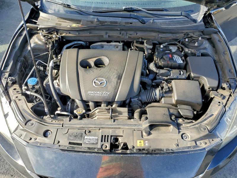 Фото 11 - MAZDA 3