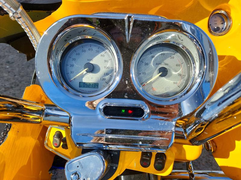 HARLEY-DAVIDSON FL 2012