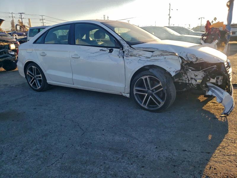 Фото 4 - AUDI A3