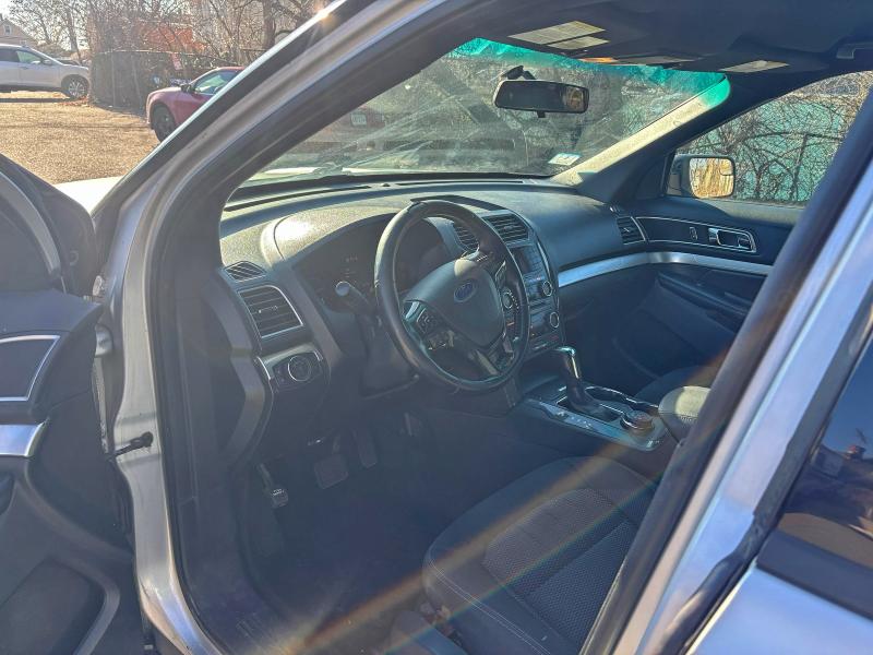 Фото 5 - FORD EXPLORER