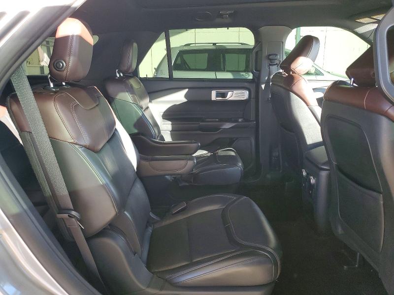 Фото 11 - FORD EXPLORER