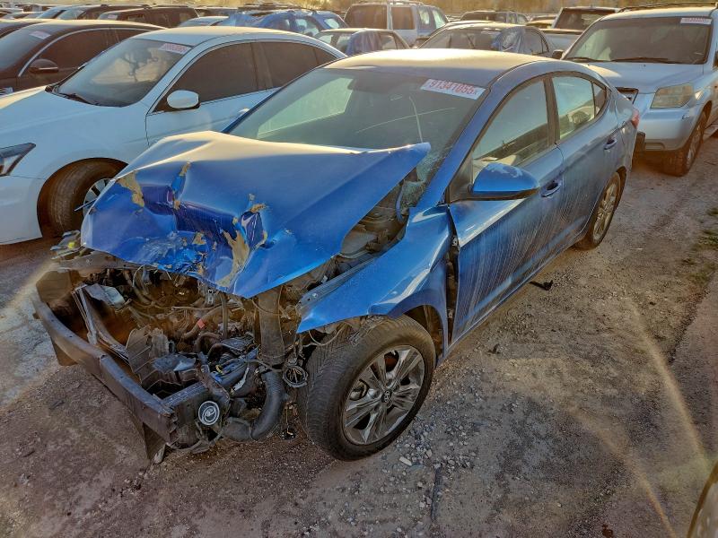 Фото 1 - HYUNDAI ELANTRA