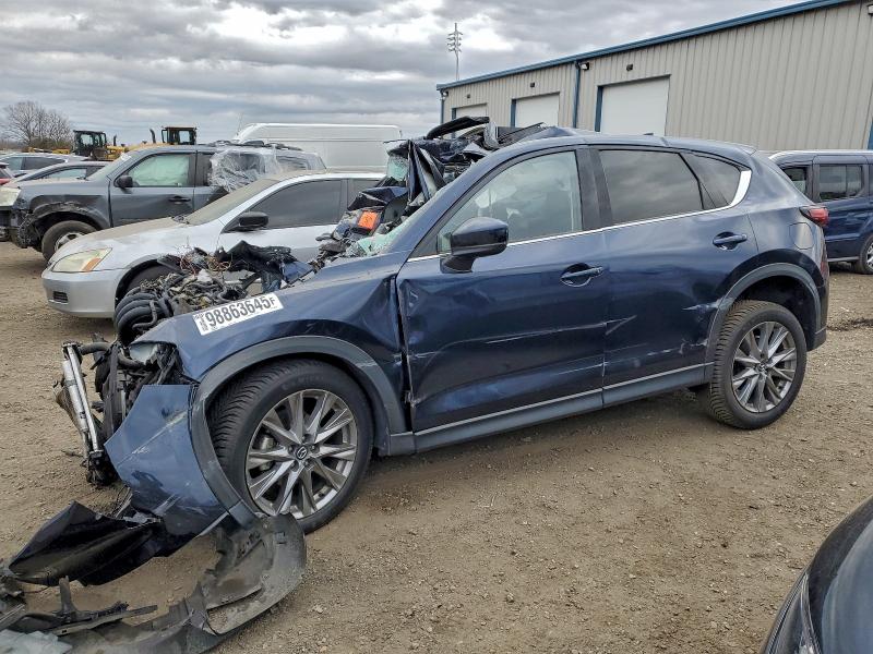 Фото 1 - MAZDA CX-5