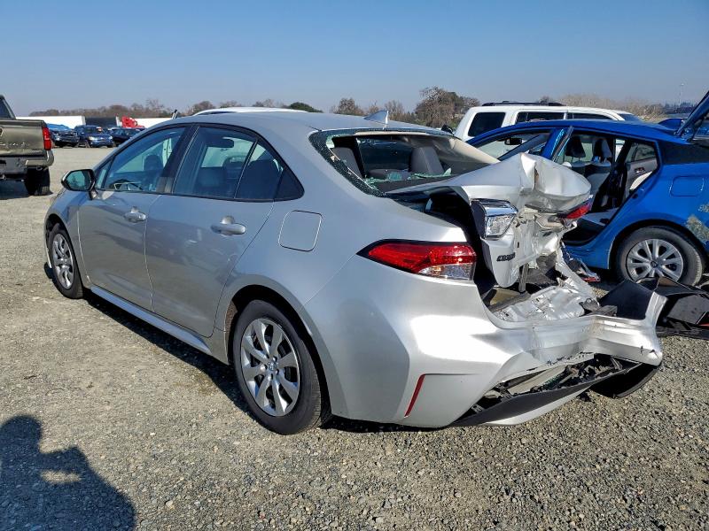 Фото 2 - TOYOTA COROLLA