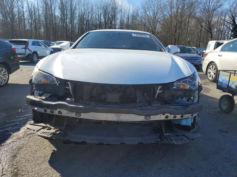 Фото 5 - LEXUS RX350