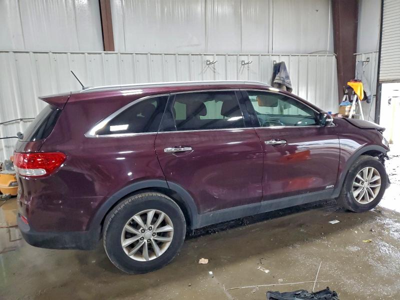 Фото 3 - KIA SORENTO