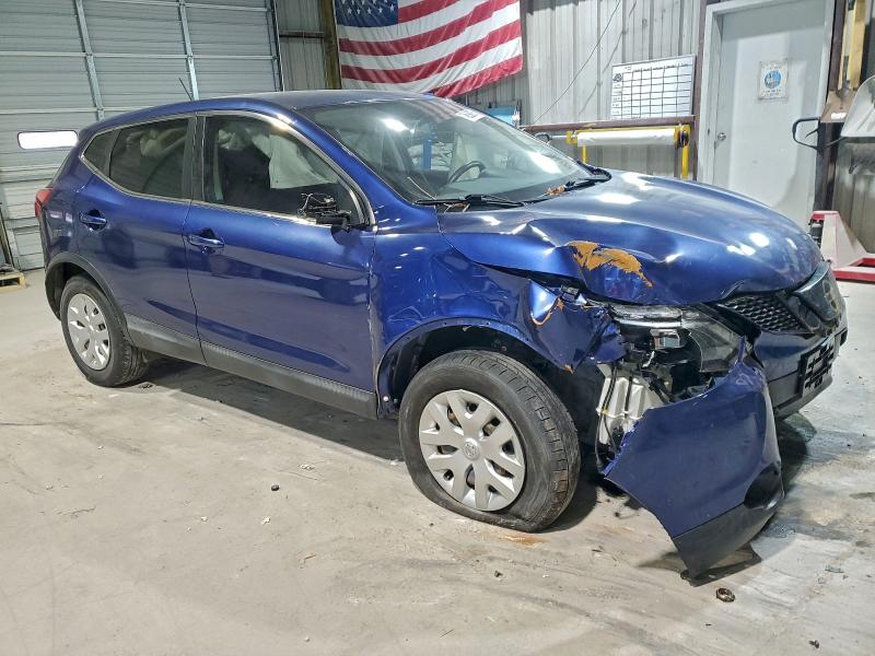 Фото 4 - NISSAN ROGUE