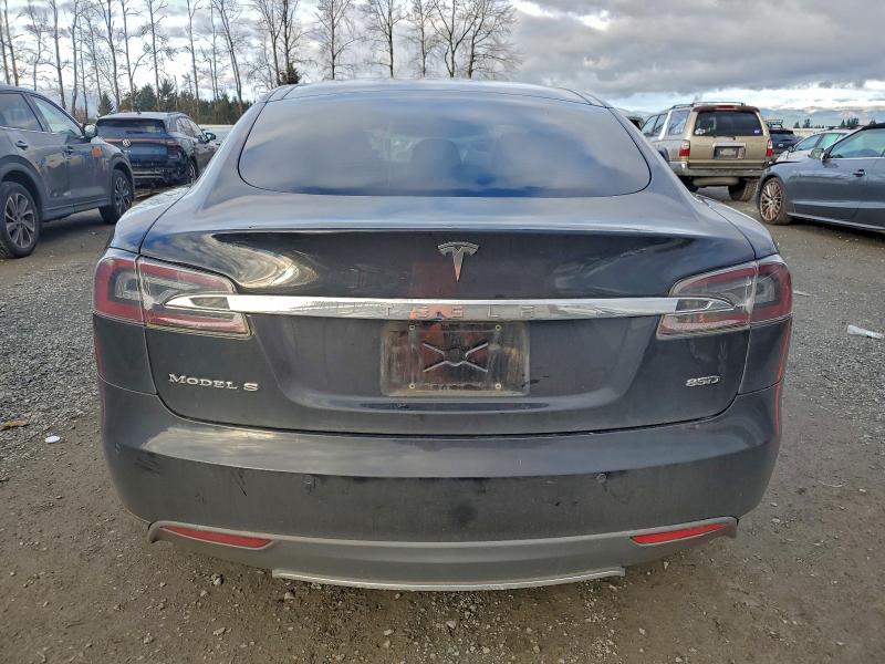 TESLA MODEL S 2015 VIN 5YJSA1E22FF114517