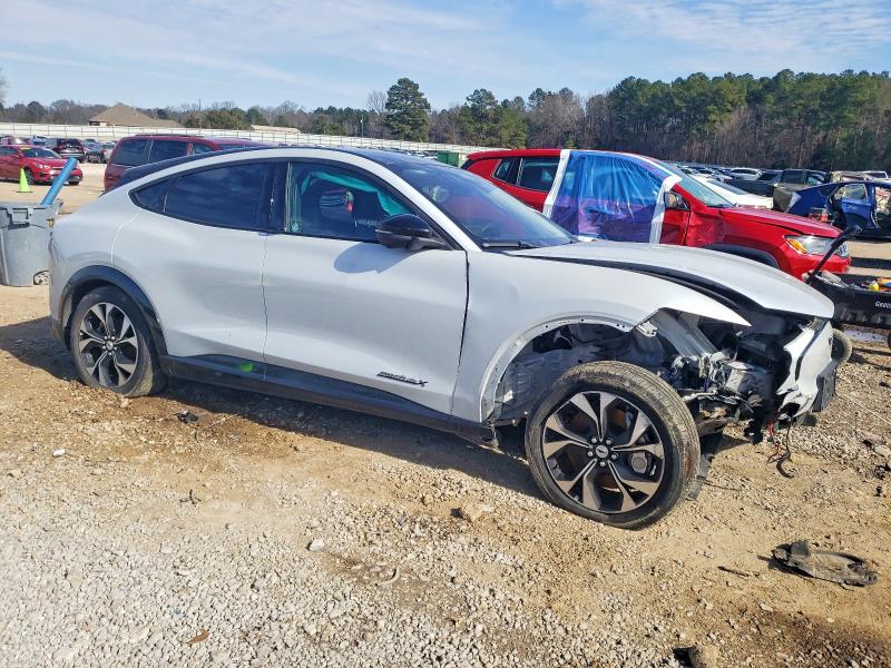 Фото 4 - FORD MUSTANG