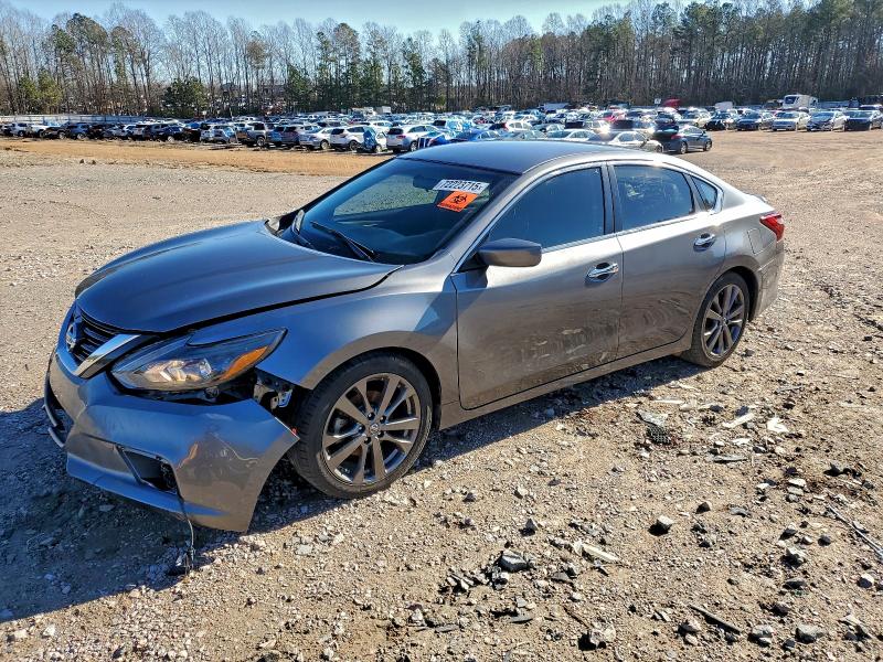 Фото 1 - NISSAN ALTIMA