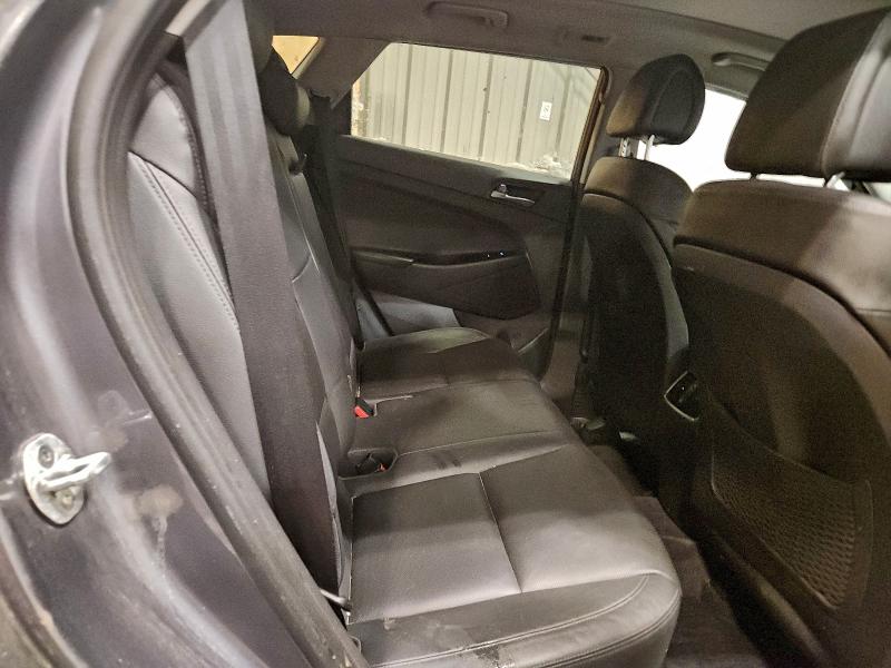 Фото 10 - HYUNDAI TUCSON