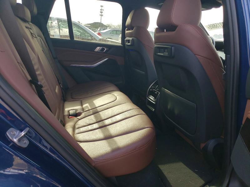 Фото 11 - BMW X5