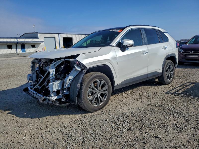 Фото 1 - TOYOTA RAV4