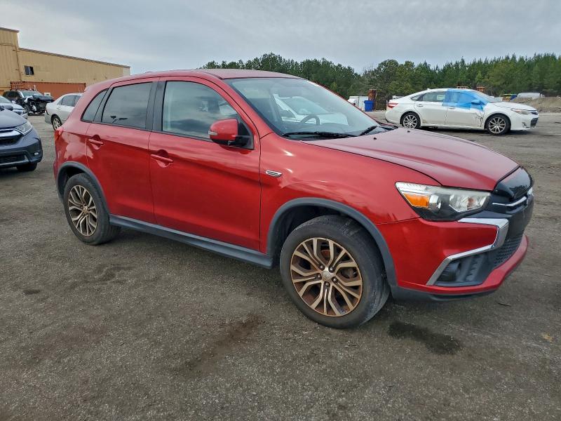 Фото 4 - MITSUBISHI OUTLANDER