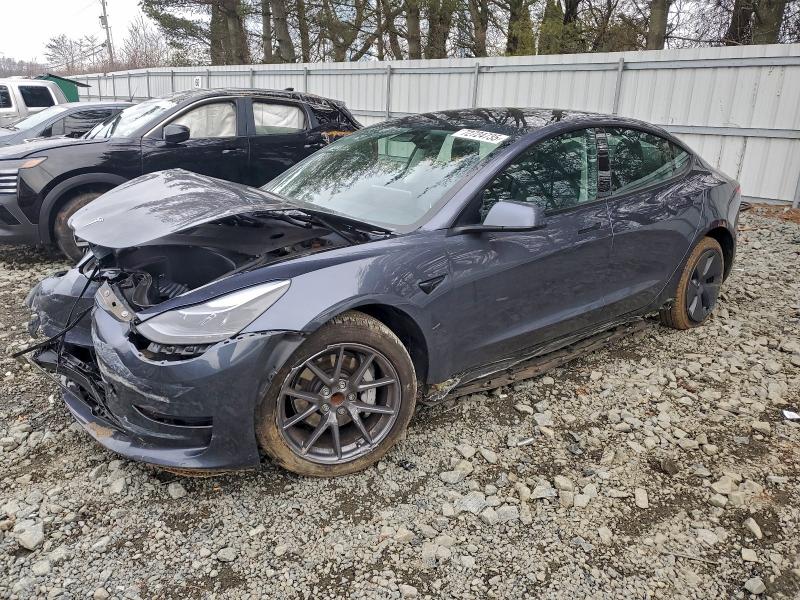 Фото 1 - TESLA MODEL 3