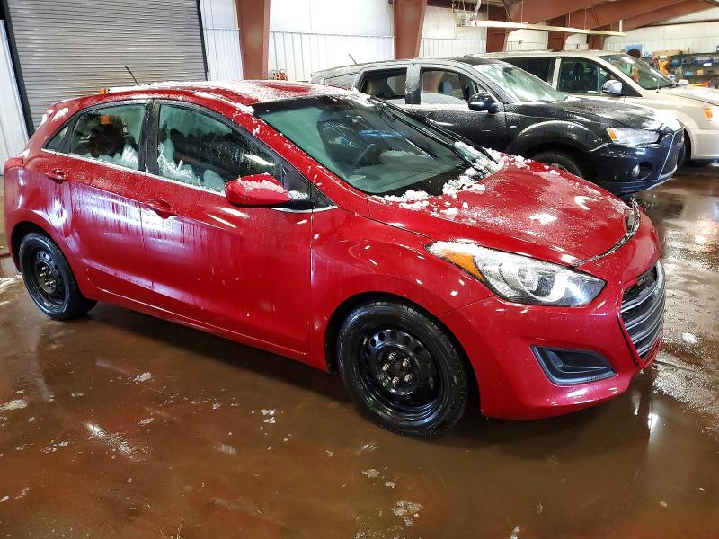 Фото 4 - HYUNDAI ELANTRA