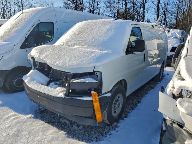 Фото 1 - GMC SAVANA